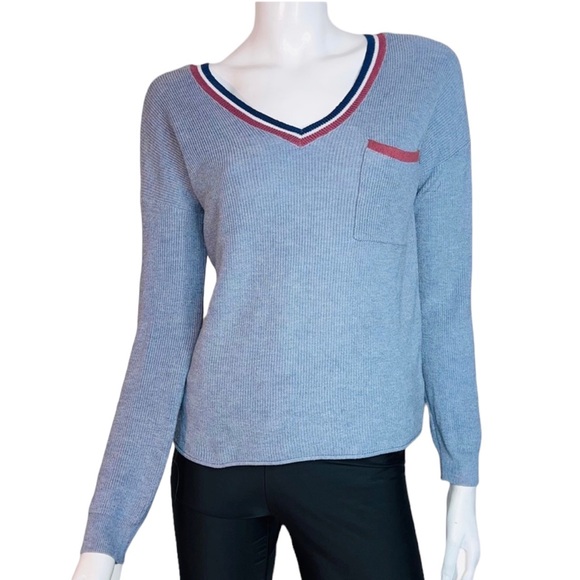 🤑 4/$24 Hippie Rose V-Neck Blue with Brown White Striped Sweater - Picture 1 of 5